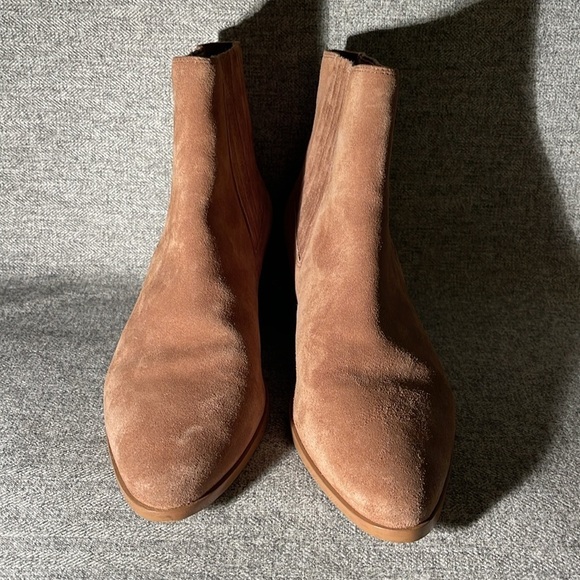 Rag + Bone Rover Chelsea Boot. - Picture 3 of 8